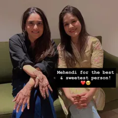 A happy moment with the best and sweetest person, Divya Spandana, after her mehendi session. It was an honor to be her chosen mehendi artist in Bangalore.