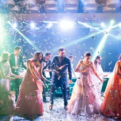 Nothing beats the energy of a full squad flashmob. We love bringing everyone together for a high-energy performance, complete with fun props like confetti cannons to make it a true celebration.