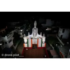 This was one of the most unique pandals I have ever shot. It was themed around India's ISRO Chandrayaan mission. Capturing creative and topical event setups like this is a challenge I really enjoy.