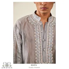 A close-up of the multi-toned threadwork on our grey Chanderi kurta, showcasing the fine craftsmanship.