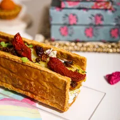 A savoury surprise! Our flaky puff tarts with bold, gourmet fillings like sun-dried tomato and feta are here to balance the sweetness.