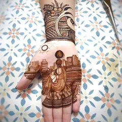A special Karva Chauth mehndi depicting the iconic moment of the festival. I can create custom scenes that tell a story on your hands.
