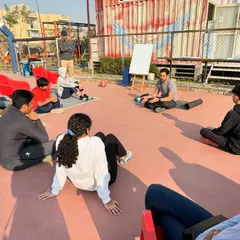 We believe in a holistic approach to athlete development. Here, nutrition coach Vidur Gupta leads an intimate session on the importance of nutrition and its role in strength training.