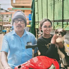 This happy customer is taking home a beautiful Shih Tzu puppy. I offer free doorstep delivery anywhere in Bangalore.