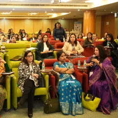 The audience during an interactive Q&A session at a medical conference. Answering questions from peers and aspiring nutritionists is one of the most engaging parts of these events.