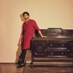 Another great 'warm' tone. This deep, rich red kurta on Siddhant Chaturvedi is vibrant and powerful, complementing his undertones perfectly.