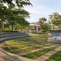 The outdoor amphitheater and science park at the H.N. Science Center. This space was designed for public engagement, using local stone for seating and creating a durable, low-maintenance landscape.