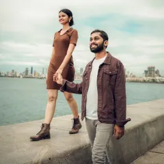 A walk along Marine Drive with the famous Queen's Necklace skyline in the background. This photo of Pragati and Swapnil is quintessentially Mumbai.