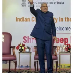 A moment of pride for Manhar. Our bespoke tailoring ensures that leaders and luminaries are dressed with impeccable style and dignity.