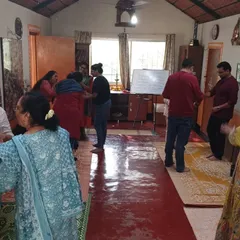 A moment of shared learning and activity from my 175th batch. My intensive courses are built on interaction, where we use games and exercises to understand the dynamics of listening and telling.