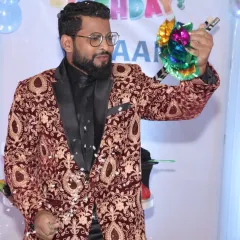 A burst of color and surprise. This trick, where a bouquet of flowers appears from a wand, is a beautiful and visual moment that I love performing at birthdays and celebrations.