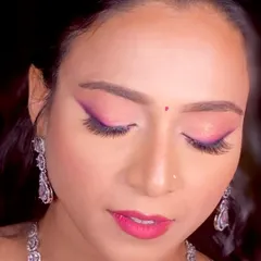 A close up of the statement foxy eye makeup for this Roka bride. Her only request was to make her eyes look gorgeous without using traditional eyeliner or kajal, and we achieved it with this beautiful colored shadow look.