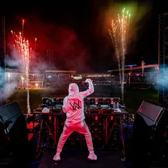 International DJ Alan Walker performing at the RCB Unbox event. We handled the complete artist management and technical production, including the stage, sound, and synchronized special effects.