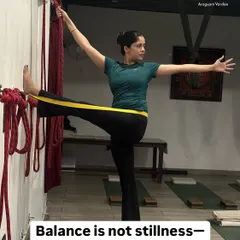 Using ropes for support in Utthita Hasta Padangusthasana allows us to find stability without tension. This is a core principle of Iyengar yoga. We learn to align the body so the mind can become still and aware.