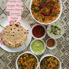 A fun, interactive meal kit. This DIY Veggie Frankie kit includes frankie roti, veggie filling, and all the spreads and masalas. I also prepared a delicious Jain Schezwan Rice to go with it.