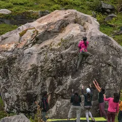 A throwback to our 2021 trip to the beautiful Sethan valley. This shot captures the scale of the boulders we tackle and the power of having a crew of spotters ready to support you.