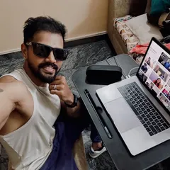 My setup for an online corporate Zumba class. I make sure to bring the best energy and quality, no matter the format.
