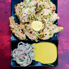 My Afghani Chicken Tikka is perfect for those who prefer milder flavours. The chicken is marinated in a creamy cashew paste with gentle spices and grilled until tender.