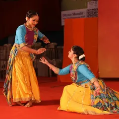 An interactive moment from our Ramayan ballet, showing the expressive storytelling, or abhinaya, that is central to this traditional Kathak piece.