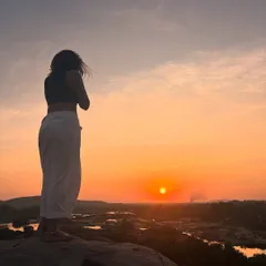 Watching the sunset over the river valley on the Summer Solstice. This is a moment of gratitude for the light outside and the light within, a perfect way to celebrate the International Day of Yoga.