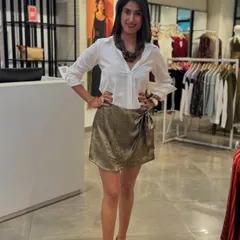 A glimpse into the life of a personal stylist. It's a mix of scrolling for inspiration, countless coffee-fueled fittings, and the pure joy of seeing a client walk out with a smile and a flawless outfit.