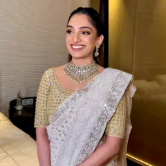 One of the most memorable nights in the history of Indian weddings. I created this timeless look on the sweetest Veena Reddy for the Ambani wedding. The white and gold saree called for classic, elegant makeup.