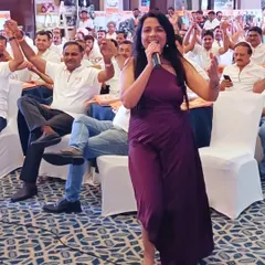 This is where the magic happens, right in the middle of the crowd. For me, hosting isn't about staying on stage; it's about connecting with everyone in the room, making sure the energy is high and every single person feels like part of the event. This was a moment from the Orange Cookware dealers meet.