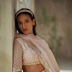 For an elegant and simple festive look, I recommend my handcrafted hairbands. This beaded headband adds a touch of regal charm to a traditional lehenga without overpowering the outfit.