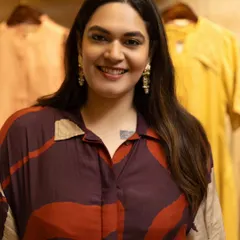 A closer look at my outfit and favorite statement earrings from a local designer. My personal style often mixes bold, printed tops with unique, handcrafted Indian jewellery.
