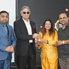 It was an honor to be recognized for my contributions and receive an award from veteran actor Ali Khan. Meeting artists I admire is a highlight of my professional journey.