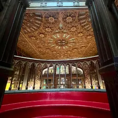 The intricately carved wooden ceiling at Livraria Lello is a masterpiece in itself. Details like this, preserved over time, are what make historic spaces so magical. They remind me of the importance of looking up and appreciating the craftsmanship all around us.