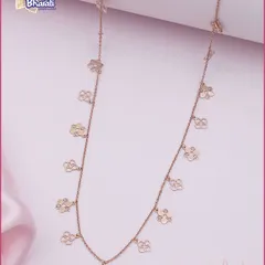 Minimal in design, rich in elegance. This lightweight rose gold charm necklace features delicate, openwork floral charms, perfect for adding a touch of subtle sophistication to your everyday look.