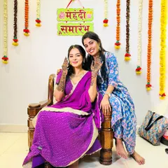 Another happy moment with Titeekshaa. Seeing my clients happy with my work is the best reward.