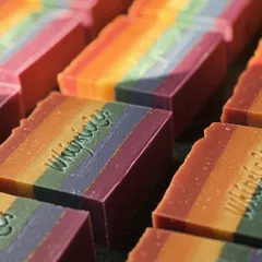 Meet our limited edition Happy Bar. Each vibrant stripe is made from natural clays, celebrating color, joy, and love in its purest form. Scented with a bright blend of raspberries, pears, and white tea, it’s happiness handcrafted into a soap.