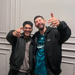 Hanging out with the don, Hamdi. Being able to connect with artists I look up to is one of the best parts of this journey.
