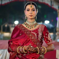 Perfection is in the details. Let your bridal beauty speak for itself”✨♥️ Here is our timeless beauty with that Flawless finish, Radiant Glow & Mesmerising Eyes😘🧚‍♀️ #BridalPerfection #NorthIndianBride #MakeupMagic”