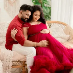Capturing the love and connection between partners is one of my favorite parts of a maternity shoot. Here, we created an intimate moment in a cozy, boho-inspired setting.
