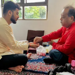 A sacred moment during Guru Purnima, a day for honoring the guru. This tradition of respect and devotion is at the heart of my teaching.