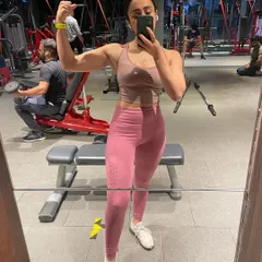 Another angle of my gym progress. I focus on full-body routines that create balanced strength and a well-defined physique.
