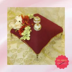 This classic maroon ring pillow, complete with decorative ring boxes, is now on sale for half price! It's an unbelievable deal for an essential engagement ceremony item.