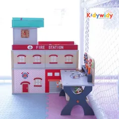 For the little builders and heroes, The Fun Burrow has a pretend fire station and a workbench, encouraging role-playing and creativity.