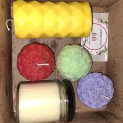 An example of a custom combo box I put together for a client. It includes a diamond pillar, a jar candle, and several rose ball candles in different colors.