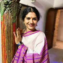 A quiet moment at home during Navaratri. The traditional wooden pillar in my home is a reminder of the classical arts and heritage that I hold so dear.