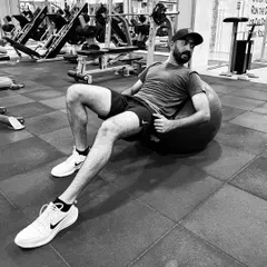 To play like an athlete, you need to train like one. My golf fitness programs are designed to build your core strength and stability, which are essential for a powerful and consistent swing.