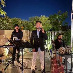 This is a look at my acoustic trio setup at an exclusive outdoor event in Dubai Hills. This smaller ensemble, featuring vocals, keys, and tabla, is perfect for more intimate business gatherings where the music needs to be elegant and unobtrusive.