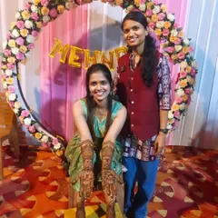 A beautiful moment captured with my bride. It was an absolute pleasure adorning her hands and feet for her mehndi ceremony. Wishing her all the happiness in the world.