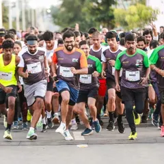 Feel the energy of our community at the starting line of the Freedom Run. We believe in the power of training together, where shared motivation pushes everyone to achieve more.