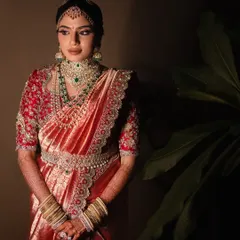 A beautiful bride on her special day. I had the honor of styling her in this traditional red and gold saree, complete with intricate jewelry. My focus for bridal trousseau styling is to create a look that is both regal and deeply personal.