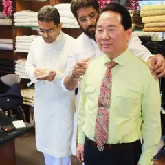 A memorable moment from when I hosted the Masters Tailor Association of India. Here, I am taking measurements for an international delegate, sharing my techniques and passion for the craft of bespoke tailoring.