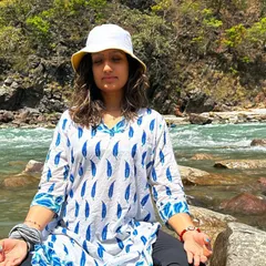 A moment of quiet contemplation by the water. Connecting with the elements is a core part of my retreats, helping to ground our energy and deepen our meditation practice.
